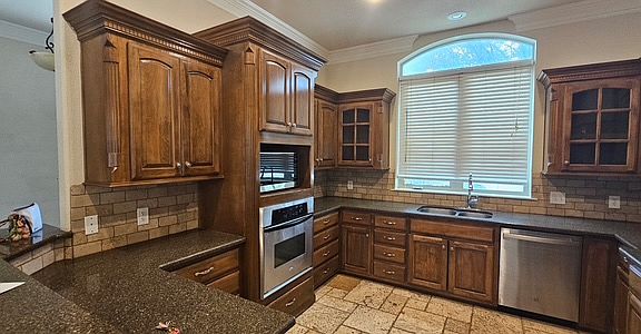 3rd image of 6010 94th St