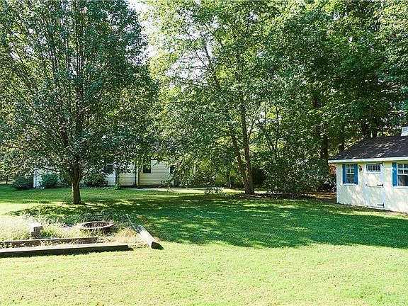 3rd image of 36484 Schafer Dr