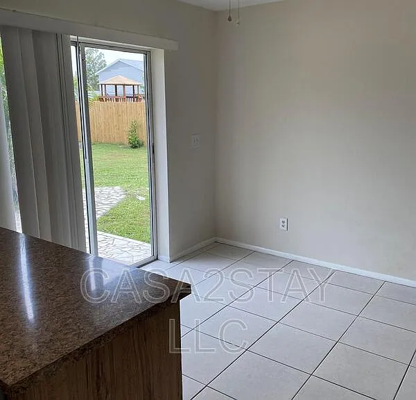 7624 Carrier Rd #3 — Photo 5