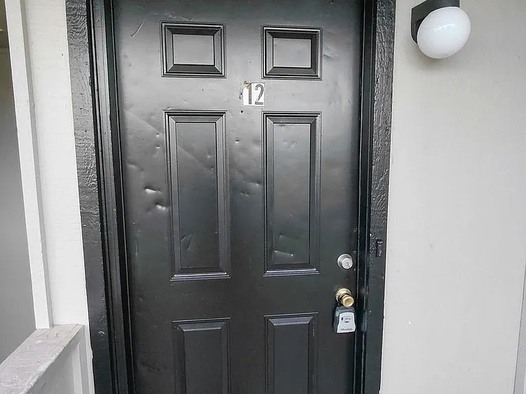 Prairie Sun Apartments — Photo 18