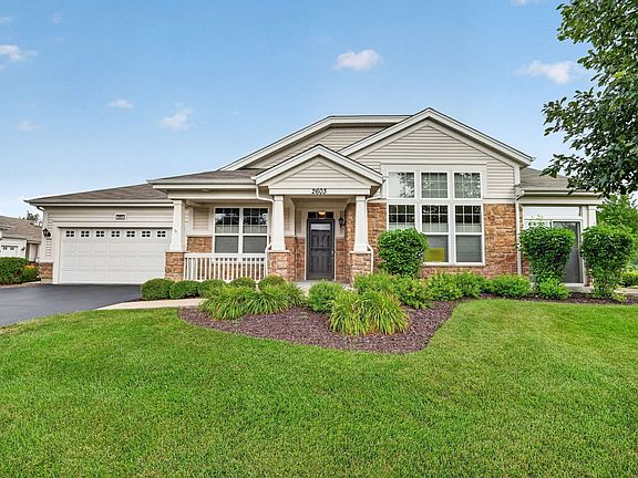 2nd image of 2603 Avondale Cir