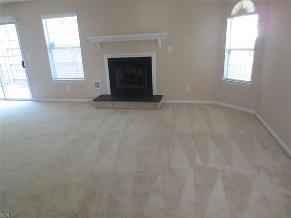 4th image of 1624 Pattington Cir