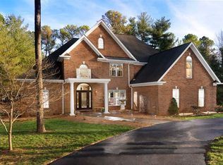 910 Covington Grove Blvd, Bowling Green, KY 42104