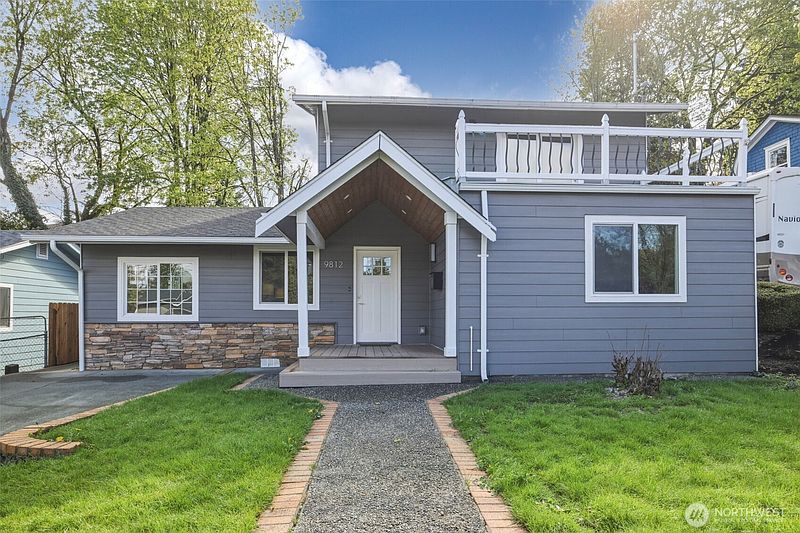 2nd image of 9812 59th Avenue S