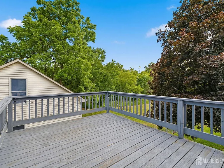 490 S Randolphville Rd — Photo 11