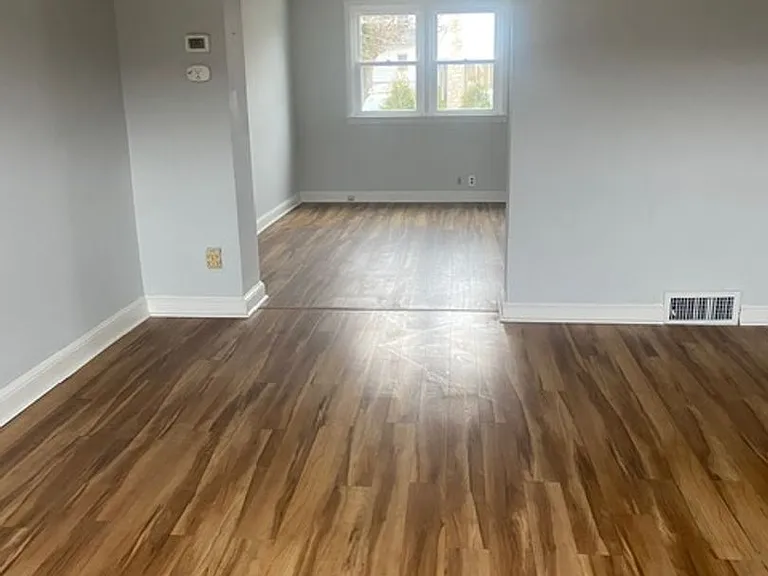 88 S Harwood Ave — Photo 3