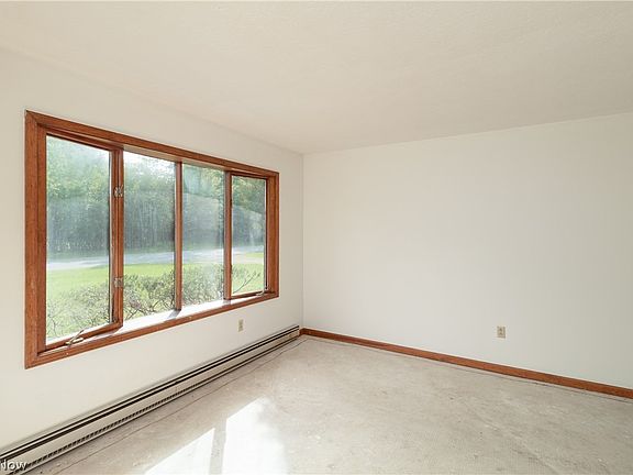 3rd image of 264 Union St #268
