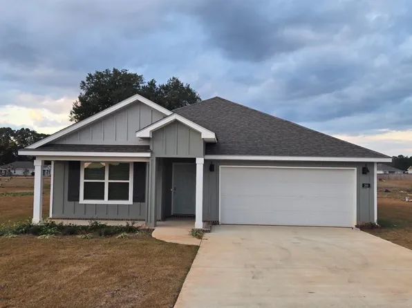 166 Mill Ct, Lucedale, MS 39452