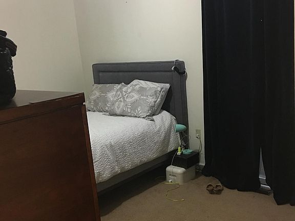 5th image of 518 Christian St APT 3