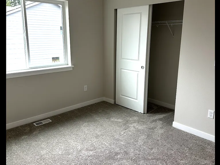 8119 51st St NE — Photo 29