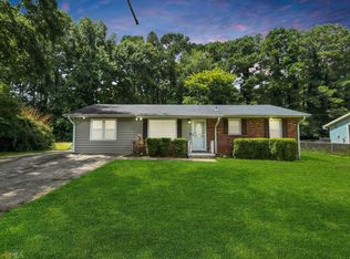 6197 Castlewood Dr, Morrow, GA 30260