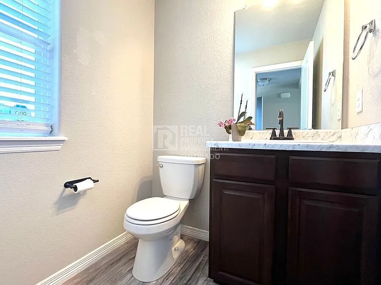 10772 Saco Dr — Photo 8