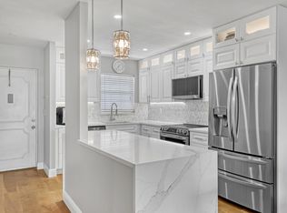 1030 SUGAR SANDS Boulevard #372, Singer Island, FL 33404