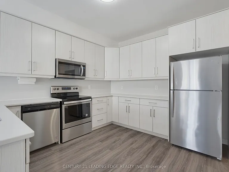 915 Georgetown Dr — Photo 11