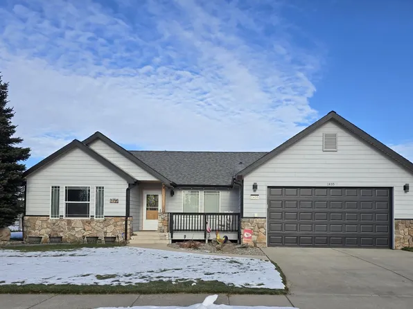 1435 E 6th St, Deer Park, WA 99006