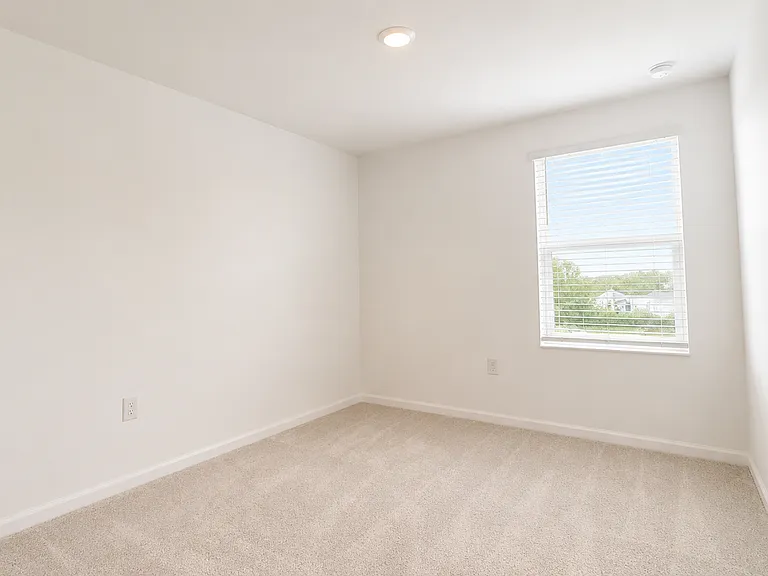 3121 Novara Ln — Photo 10