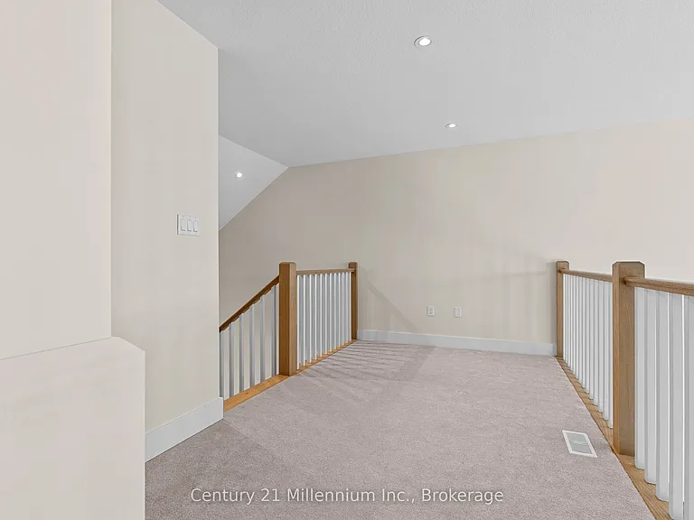 103 Laurens Ln — Photo 36