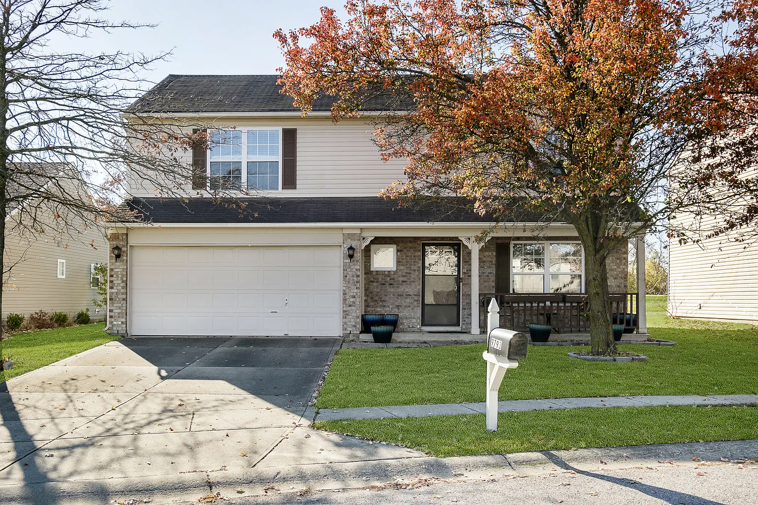 9793 Trail Dr photo 1