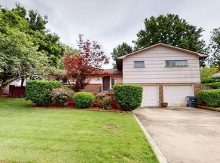 1301 Maple Ln, Sedalia, MO 65301