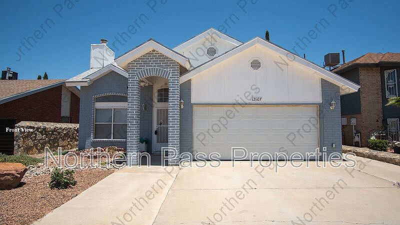 1st image of 12107 Valley Quail Dr
