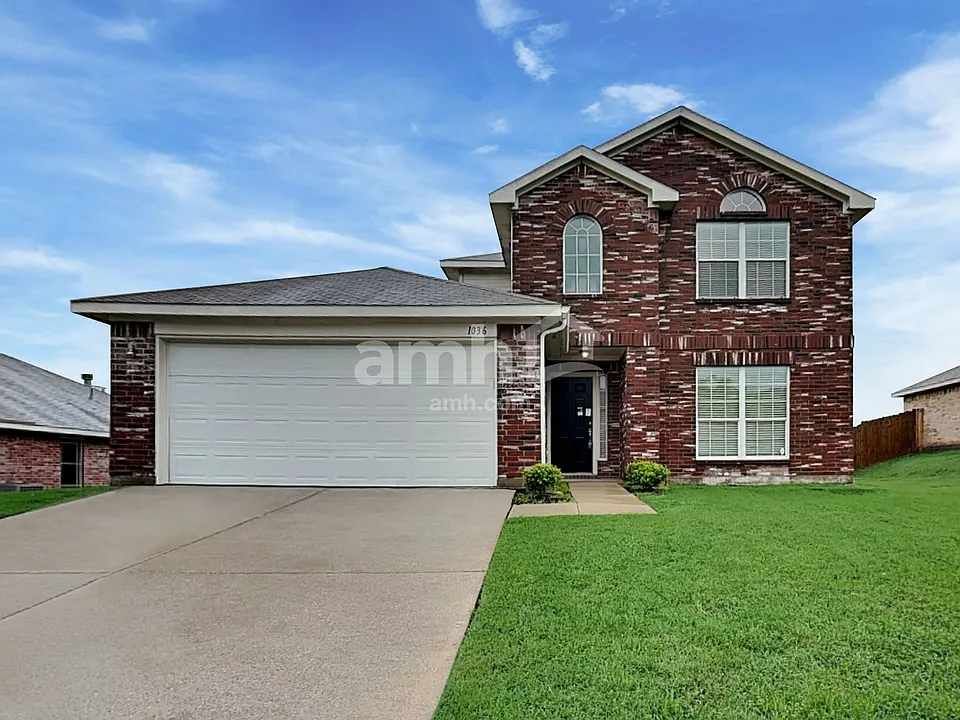 1036 Cove Hollow Dr