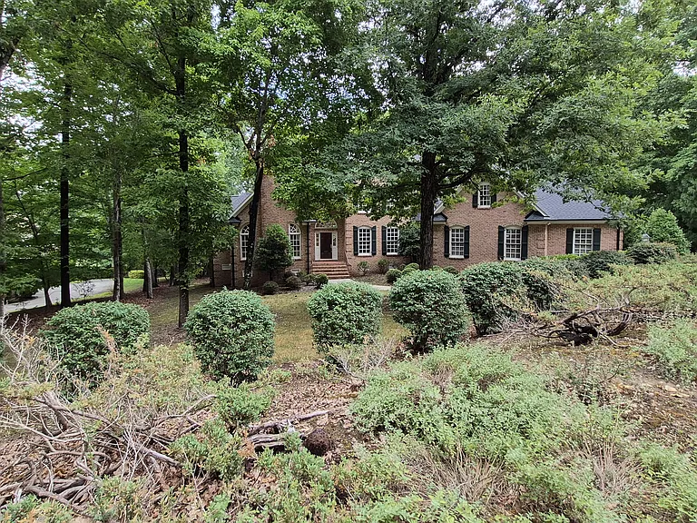 4413 Turnberry Cir — Photo 38