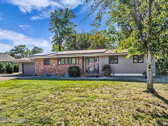 2nd image of 452 Lehigh Drive