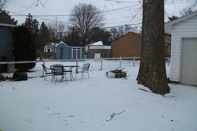 1st image of 6145 Kingsley Dr