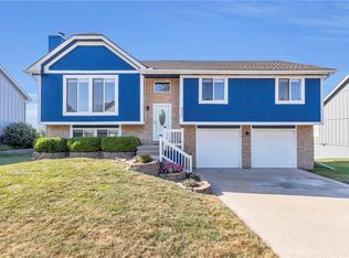 6908 E 143rd St, Grandview, MO 64030