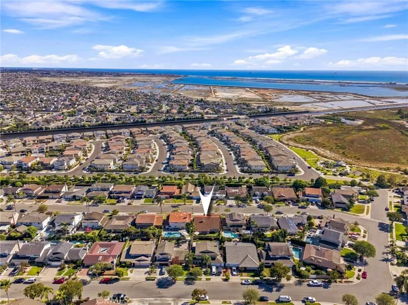 5291 Kenilworth Dr, Huntington Beach, CA 92649