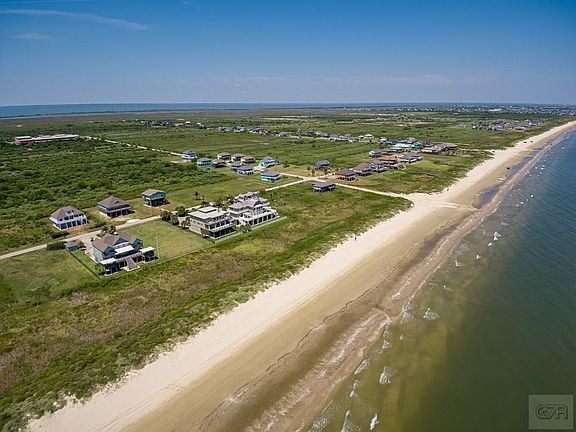 4th image of 986 Bolivar Dunes Blvd