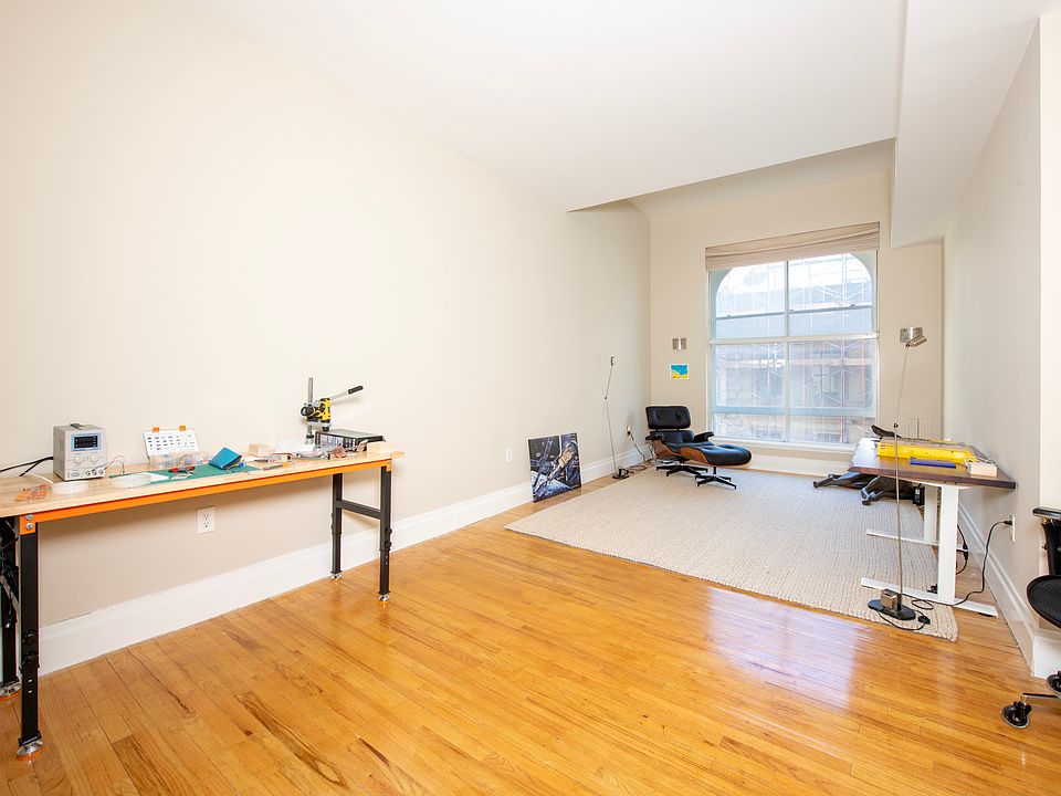 1st image of 55 White St APT 5A