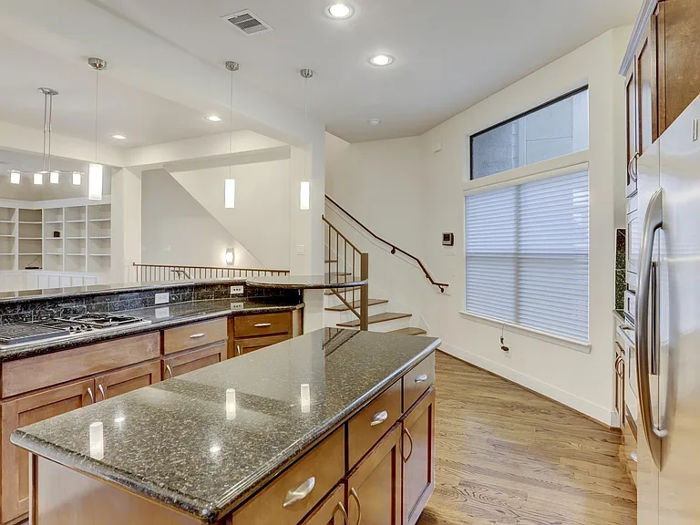 6911 Staffordshire Blvd — Photo 14