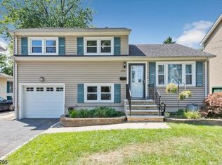 368 Montague Ave, Scotch Plains, NJ 07076