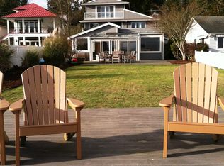 10533 NE West Kingston Rd, Kingston, WA 98346