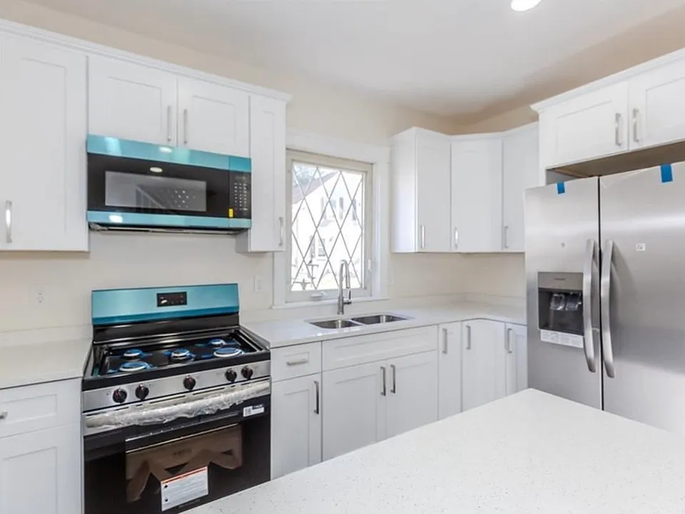 73-75 Maple Ave #1