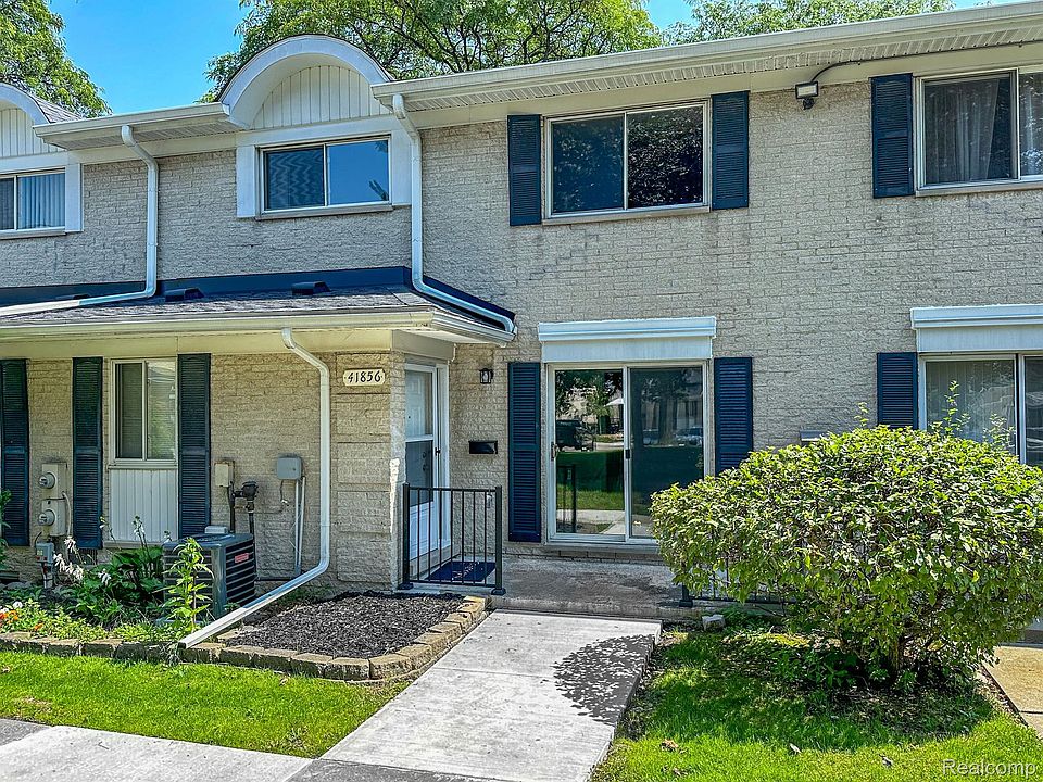 1st image of 41856 Langley Dr