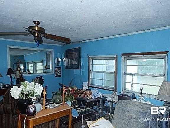 3rd image of 9786 Brown Rd