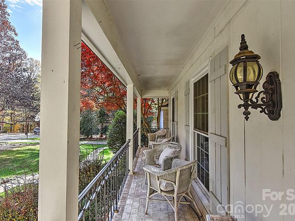 2nd image of 6117 Cherry Tree Ln