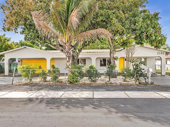 3rd image of 2140 NW 29th St