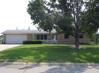1748 Marcella Heights Dr, Carroll, IA 51401