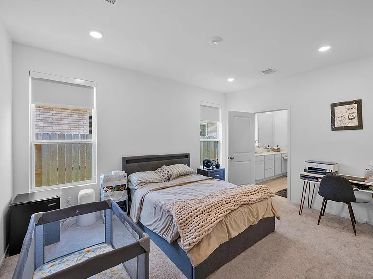 6715 Iron Clover Dr — Photo 9