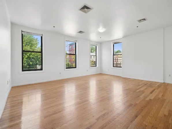 236 Newark Avenue image 6 of 19