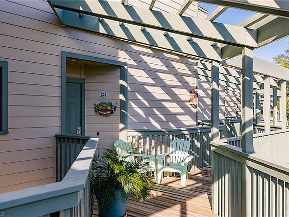 5th image of 16709 Bocilla Palms Dr #19