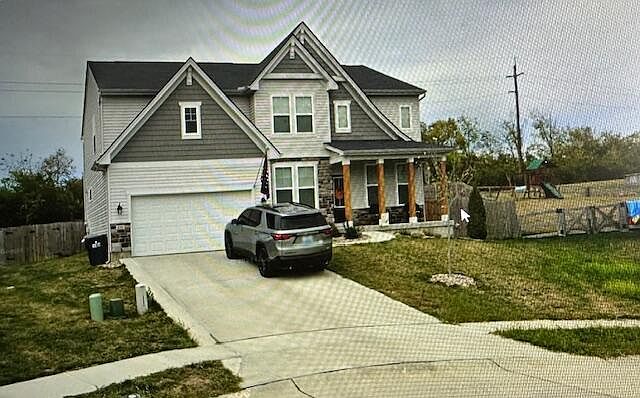 1st image of 636 Blanda Ct