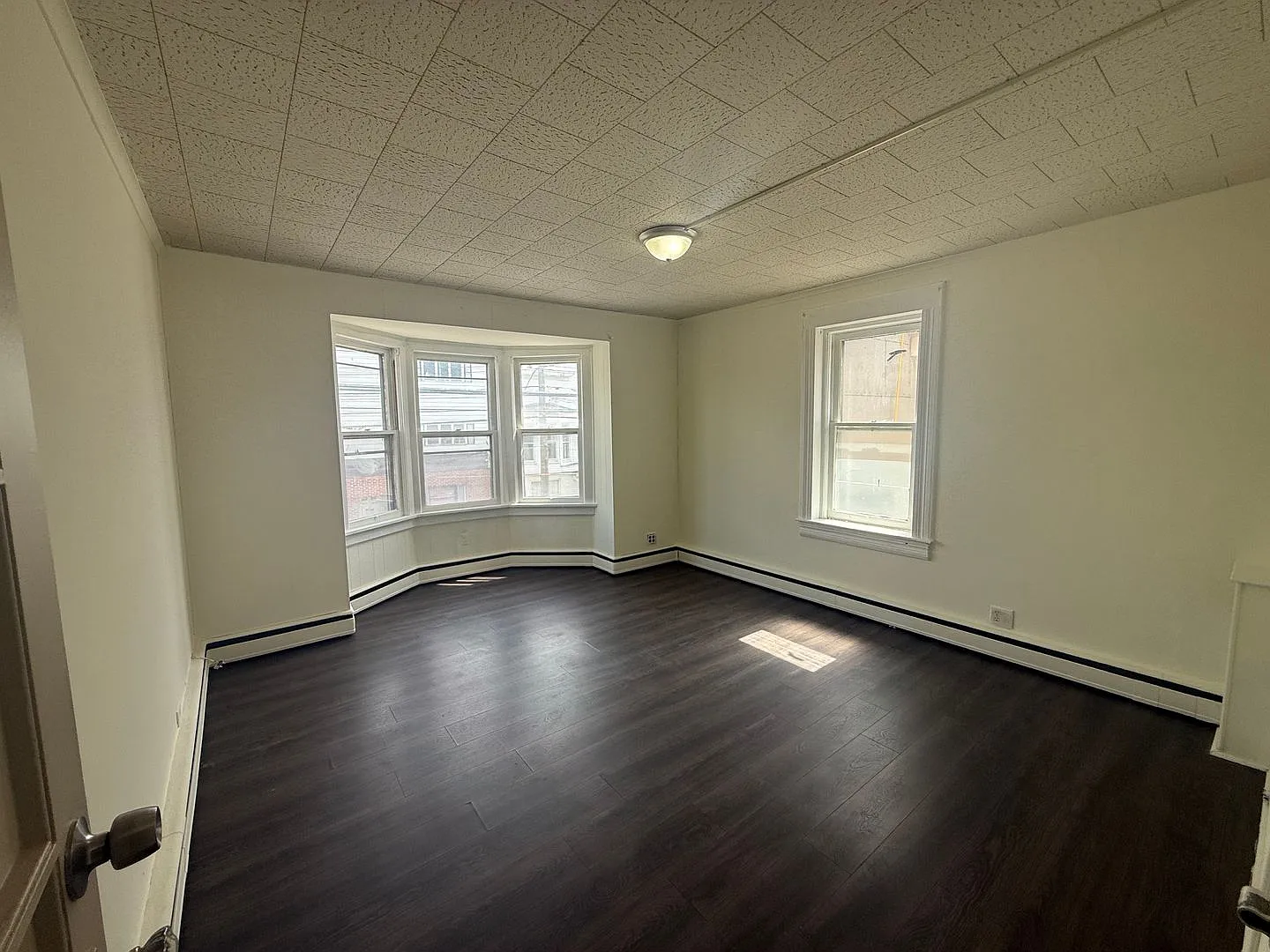 113 W main 2nd Fl — Photo 4