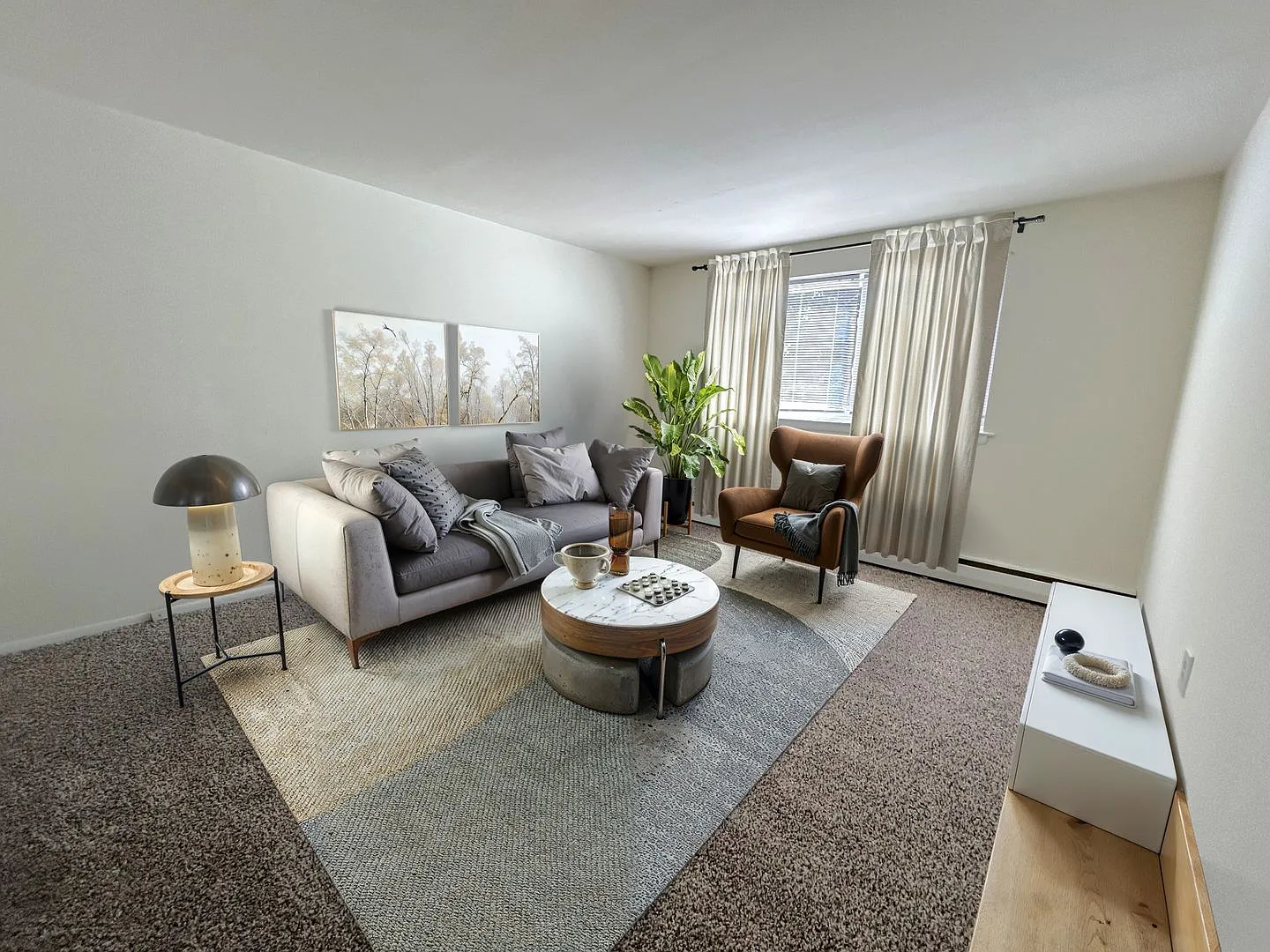 Kenneth House Apartments — Photo 3