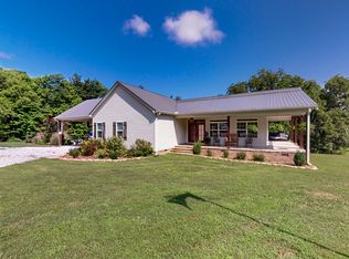 123 Cunningham Ln, Wartrace, TN 37183