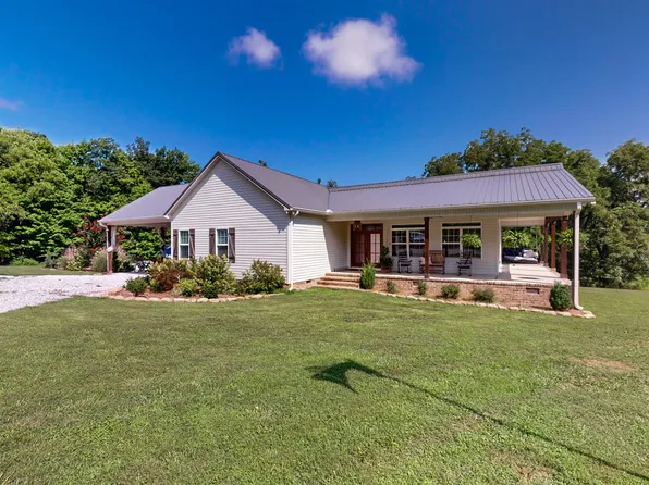 123 Cunningham Ln, Wartrace, TN 37183