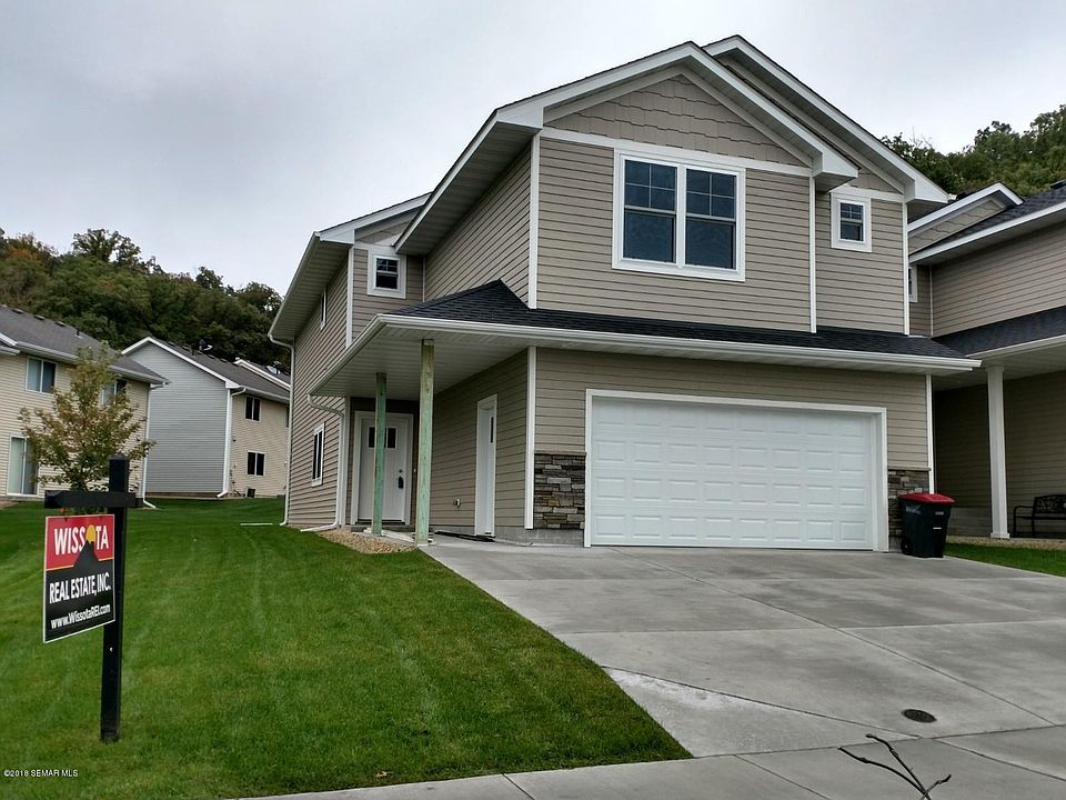 1st image of 4745 Kingswood Dr